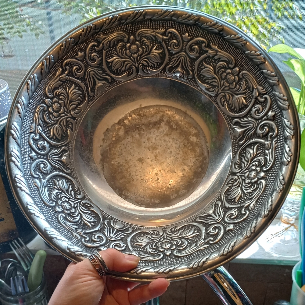 Ornate Wilton Armetale William And Mary  Silver Decorative Bowl 15" X 3.75"